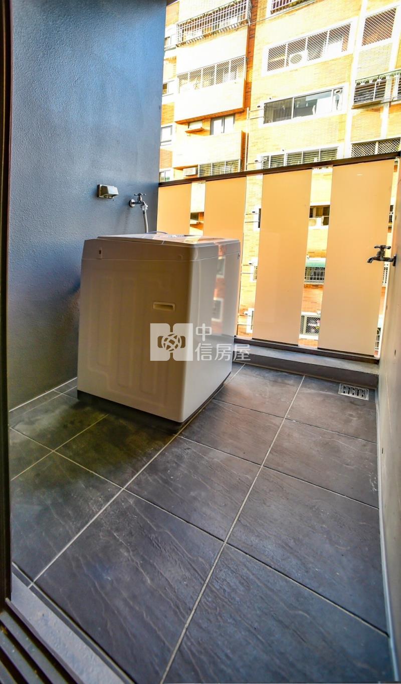 Lalaport角間電梯收租34套房巨無霸印鈔機房屋室內格局與周邊環境