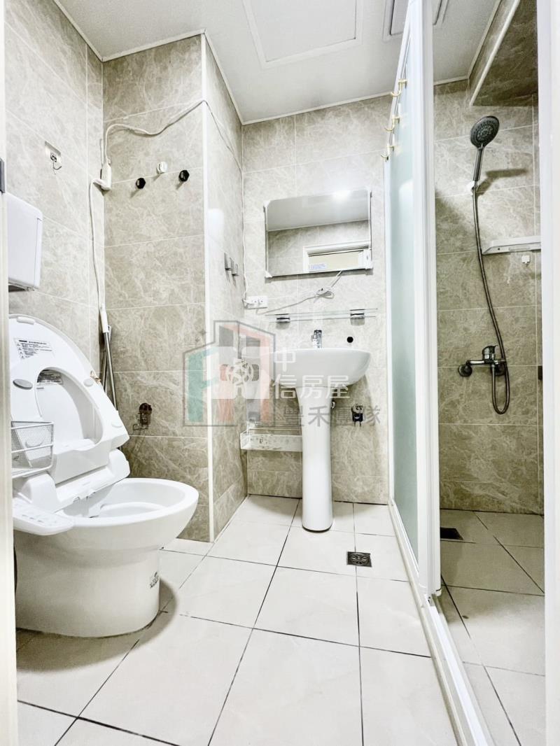 【豐禾】專-近藝文特區裝潢大三房+車房屋室內格局與周邊環境