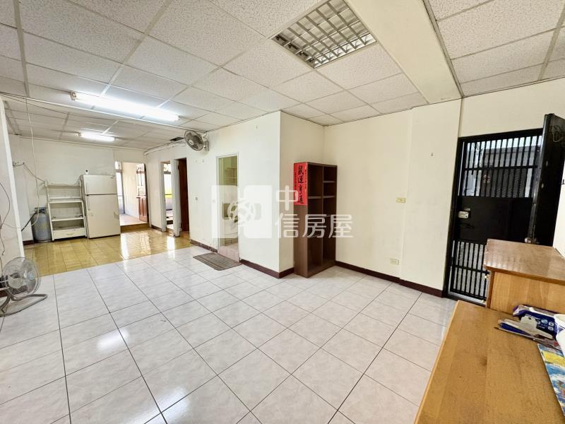 文中捷運站旁三大房健康公寓房屋室內格局與周邊環境