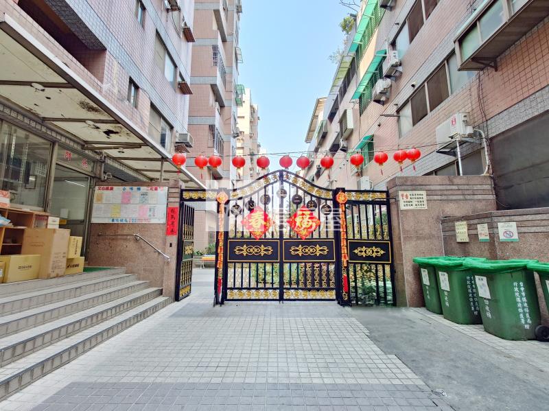 文心凱旋大三房平車房屋室內格局與周邊環境