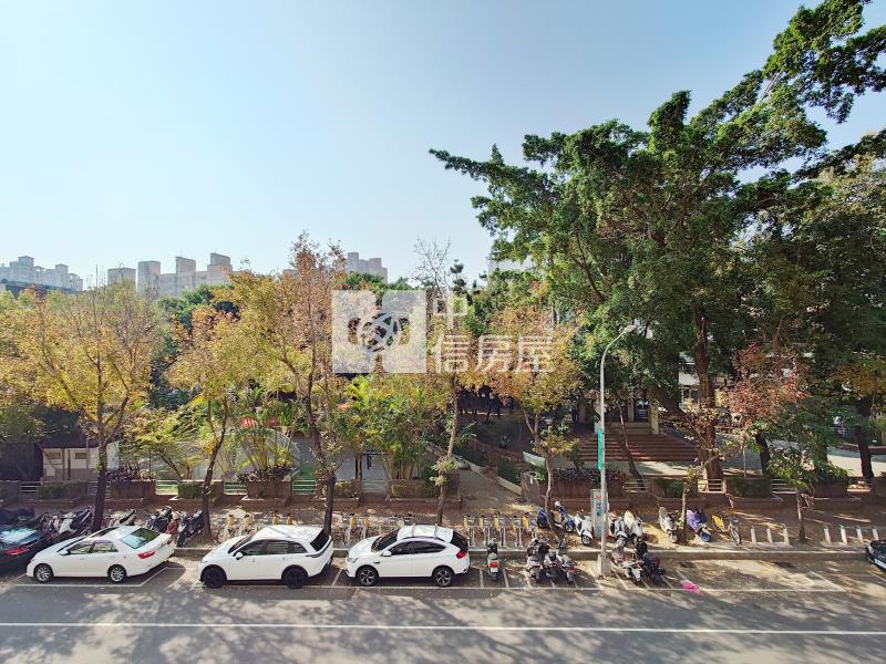 文心凱旋大三房平車房屋室內格局與周邊環境