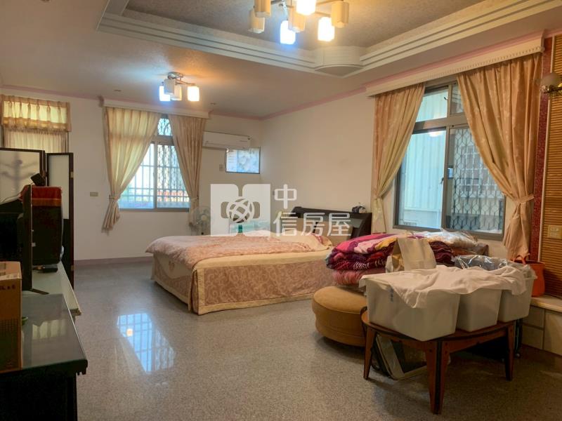 南興國小123坪挑高獨棟豪邸房屋室內格局與周邊環境