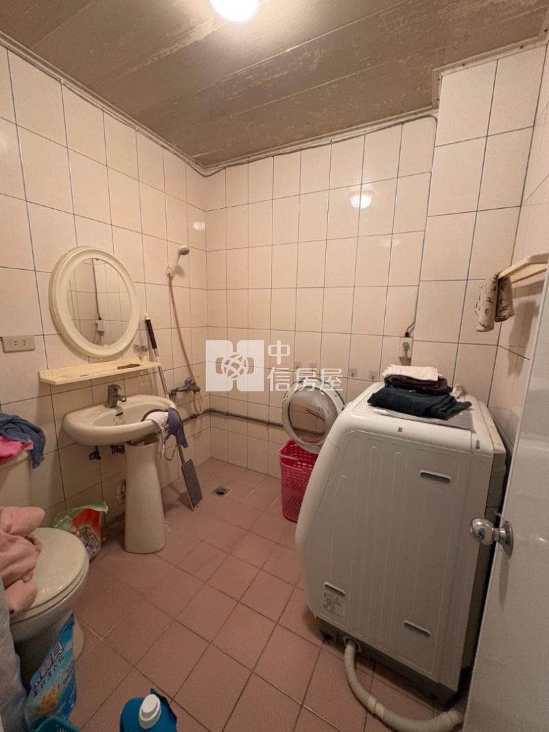 南勢商圈★平南國中對面★大地坪透天房屋室內格局與周邊環境