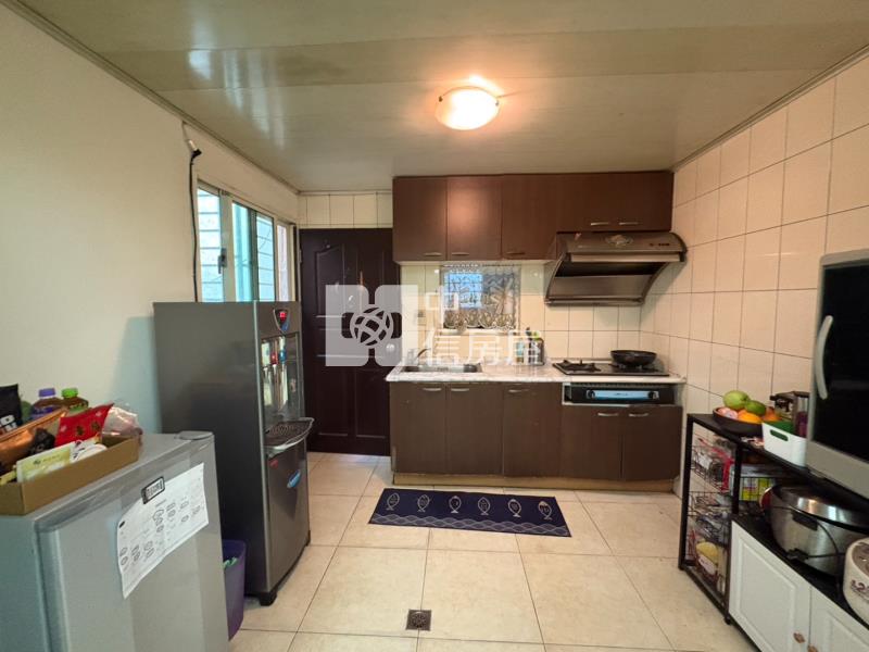 南勢商圈★平南國中對面★大地坪透天房屋室內格局與周邊環境