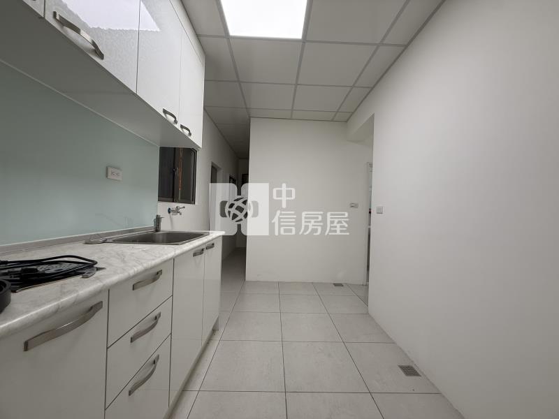 【安家】林森國小旁公寓店面一樓房屋室內格局與周邊環境