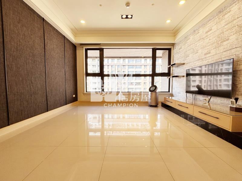 【冠軍】城上城沐光前區三房平車房屋室內格局與周邊環境