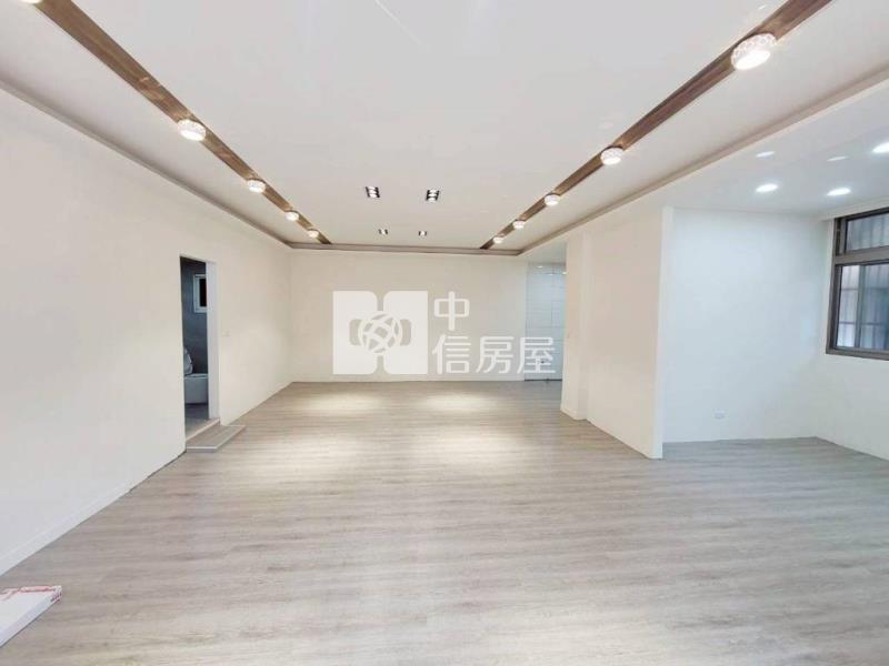 平鎮宋屋國小一樓邊間店住(門前好停3車)房屋室內格局與周邊環境