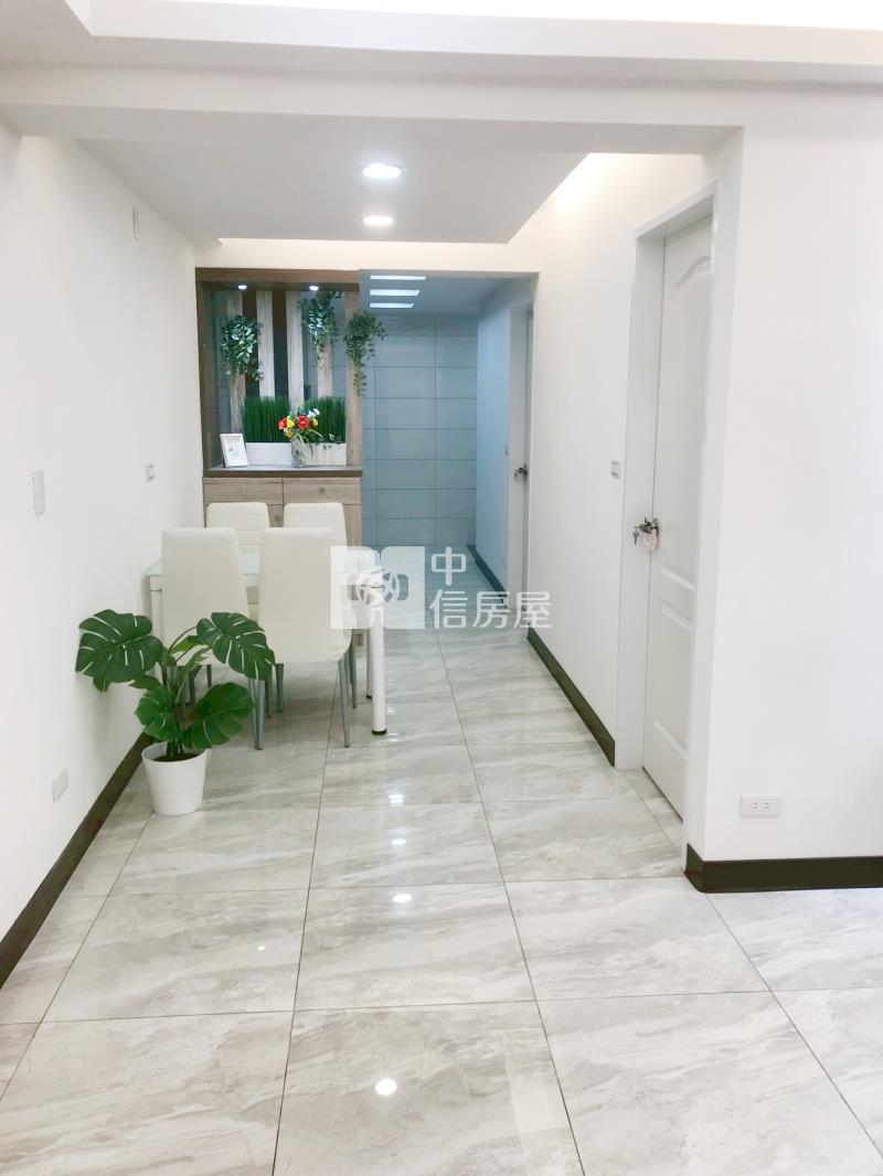 內壢火車站.中正國小一樓三改二房房屋室內格局與周邊環境