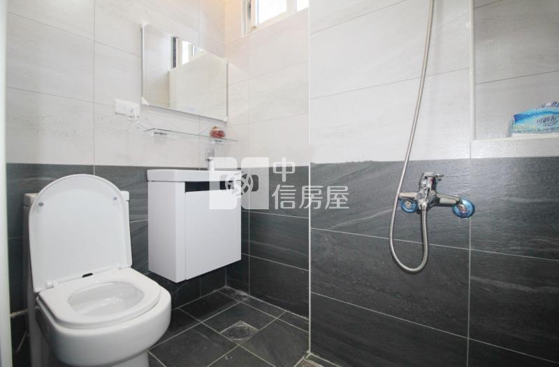 內壢火車站.中正國小一樓三改二房房屋室內格局與周邊環境