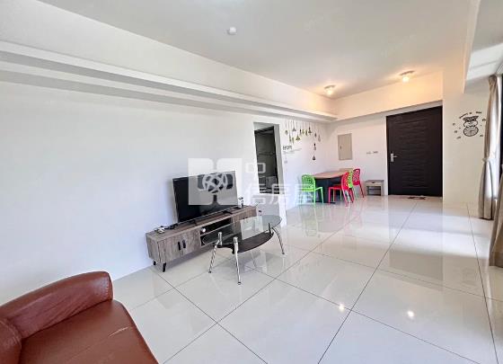 近頭份交流道景觀2房車房屋室內格局與周邊環境