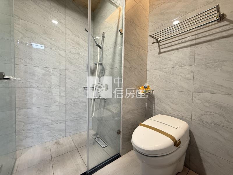 楊梅豪發帝景全新露台兩房雙車房屋室內格局與周邊環境