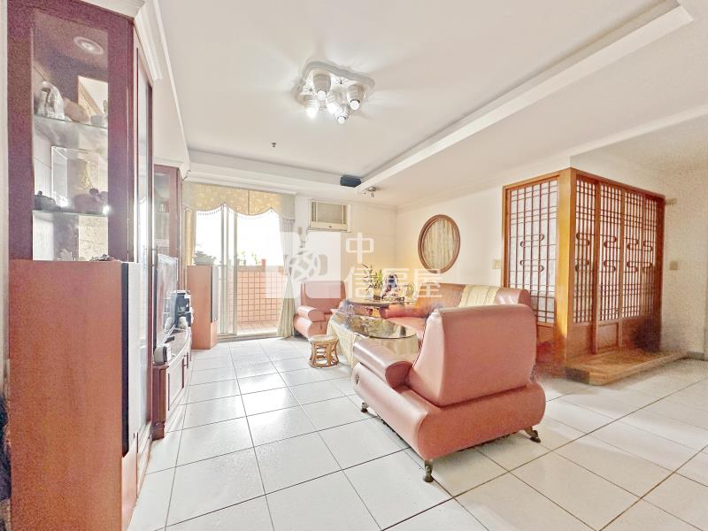 潭子頭家開心一百4房平車（專任）房屋室內格局與周邊環境