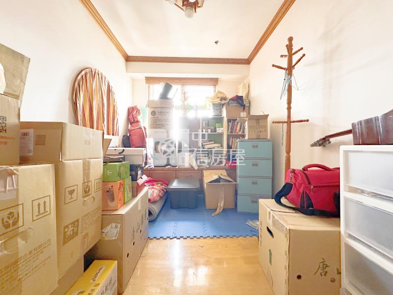 潭子頭家開心一百4房平車（專任）房屋室內格局與周邊環境