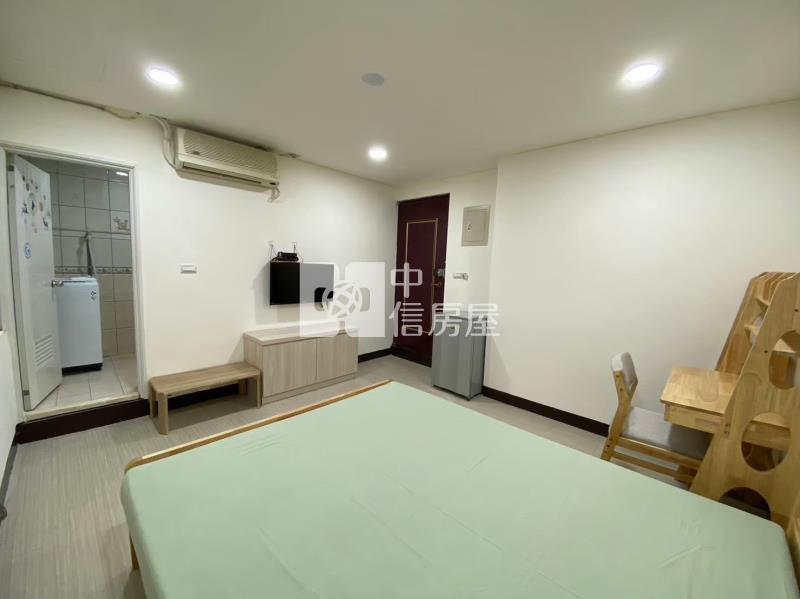 中壢中原大學2樓漂亮好租4套房房屋室內格局與周邊環境