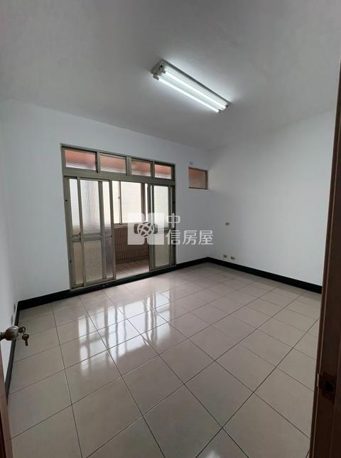 草漯重劃區透天房屋室內格局與周邊環境