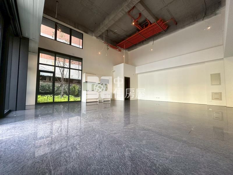 興大國圖館｜上和苑8米面寬挑高店面雙平車房屋室內格局與周邊環境