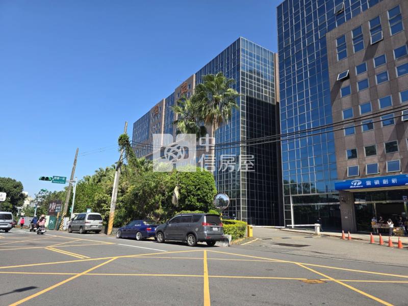 【奔馳】桃園光速21商辦房屋室內格局與周邊環境