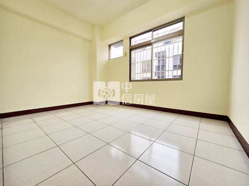 南投超優採光正大三房華廈房屋室內格局與周邊環境