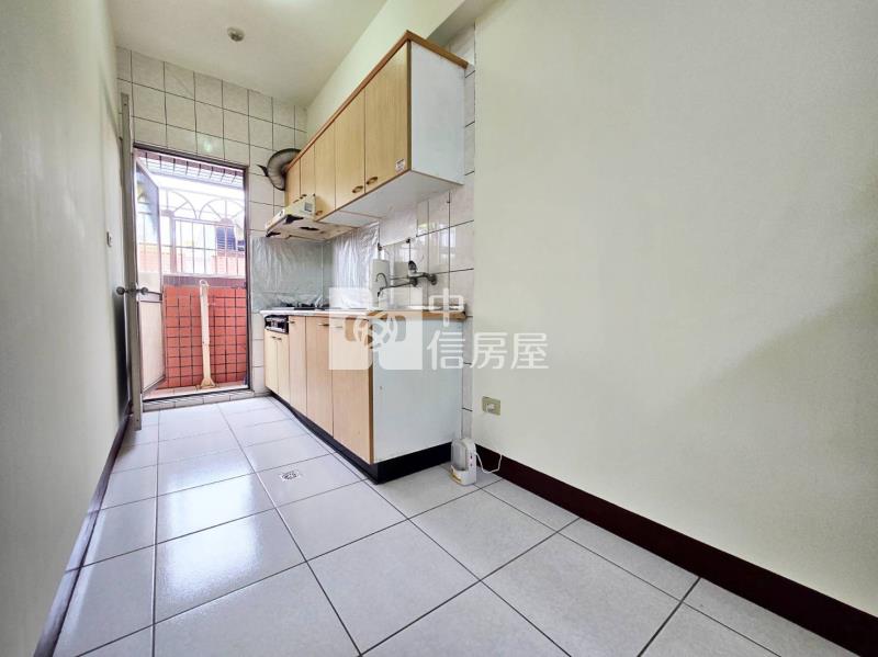 南投超優採光正大三房華廈房屋室內格局與周邊環境