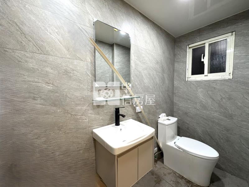 聯新醫院/宋屋國小/邊間一樓美寓房屋室內格局與周邊環境