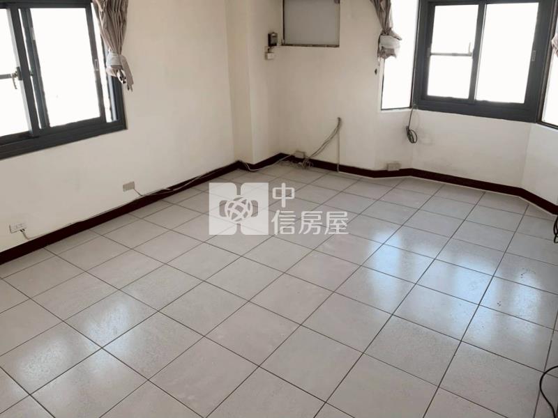 湖內美四房電寓房屋室內格局與周邊環境