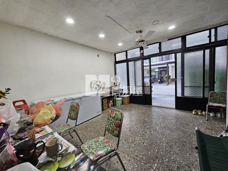 頭份新一街透天房屋室內格局與周邊環境