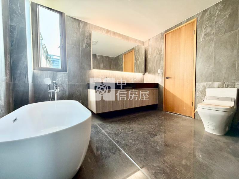 基創御山單元十二南興公園獨棟全新電梯別墅房屋室內格局與周邊環境