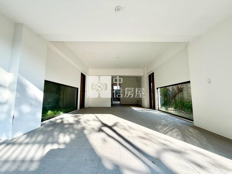 基創御山單元十二南興公園獨棟全新電梯別墅房屋室內格局與周邊環境