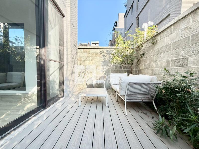 基創御山單元十二南興公園獨棟全新電梯別墅房屋室內格局與周邊環境