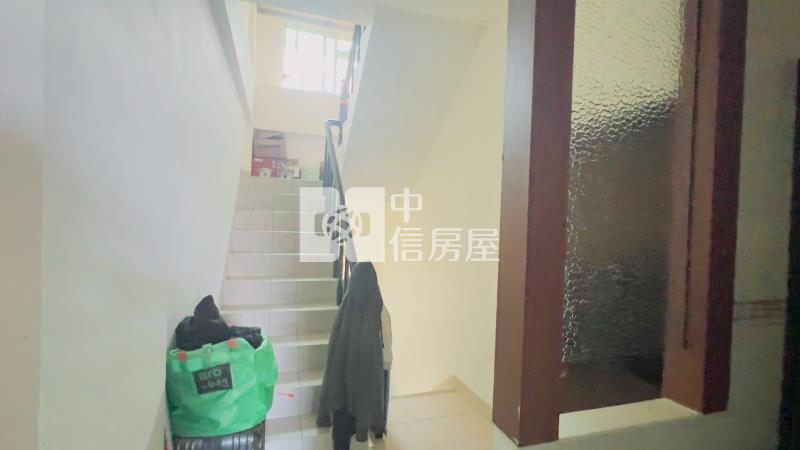 龍潭三坑國小、石門國中、紅橋山莊大5房別墅房屋室內格局與周邊環境