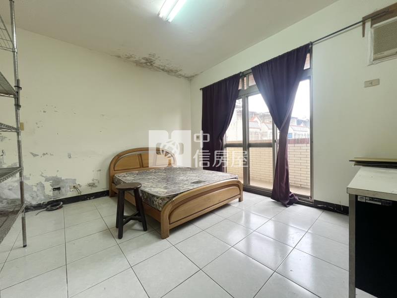 南勢家樂福活巷邊間超值透天房屋室內格局與周邊環境