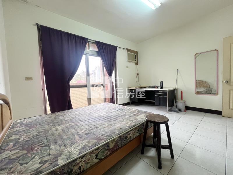 南勢家樂福活巷邊間超值透天房屋室內格局與周邊環境