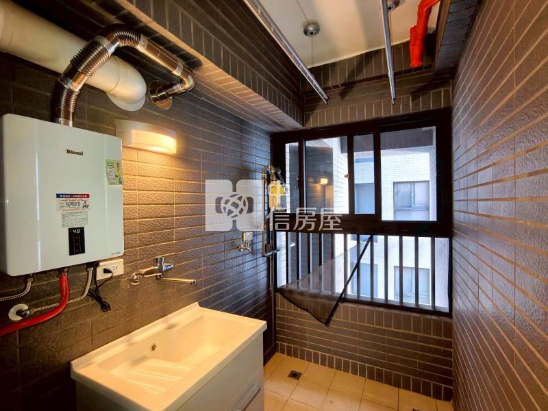 高樓景觀溫馨三房雙衛開窗通風好屋況新穎可直接入住(專)房屋室內格局與周邊環境