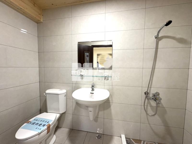 內壢家樂福/火車前站 全新整理二樓美三房房屋室內格局與周邊環境