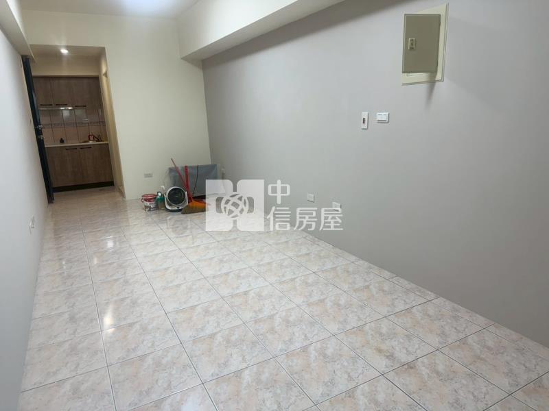 近SOGO摩登美套房房屋室內格局與周邊環境