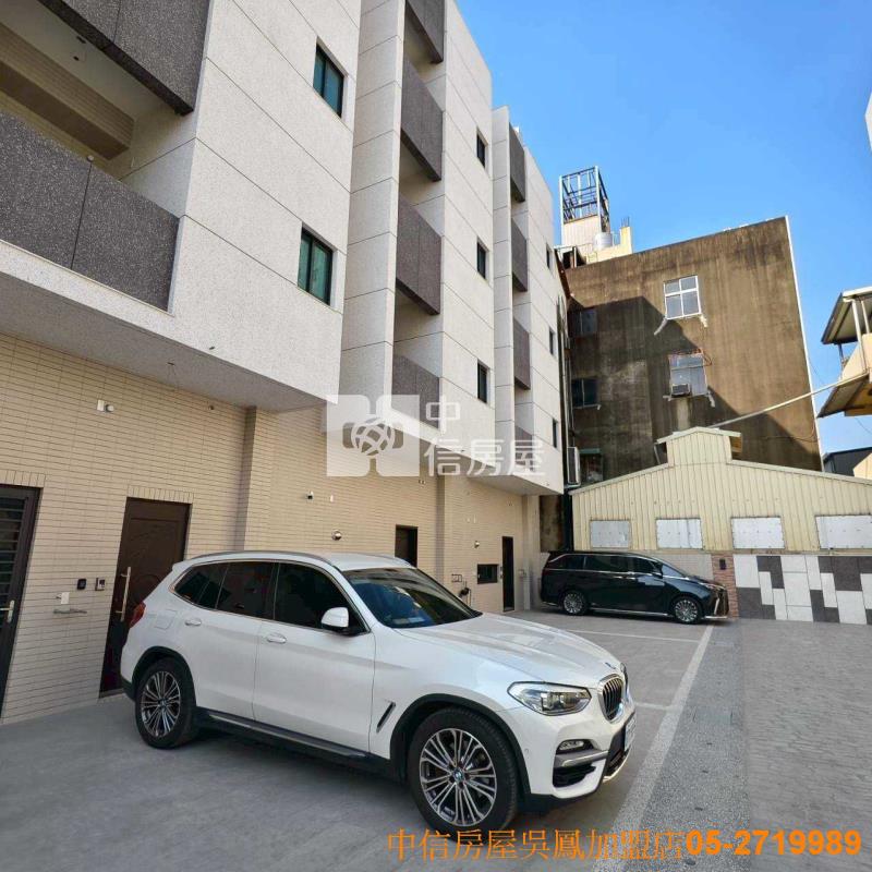 市中心全新雙車電梯店墅房屋室內格局與周邊環境