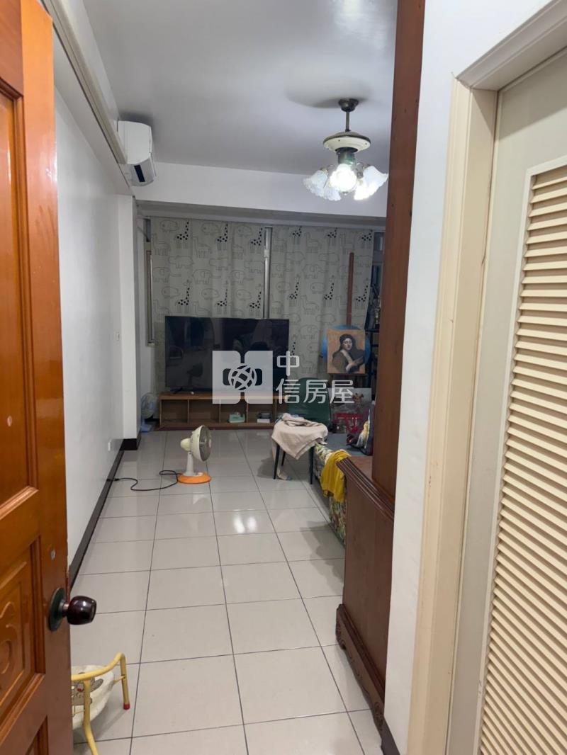 近南紡傳奇透天房屋室內格局與周邊環境