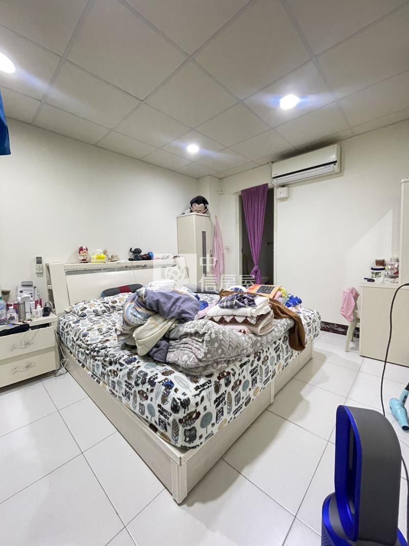 高鐵特區正興路透店房屋室內格局與周邊環境