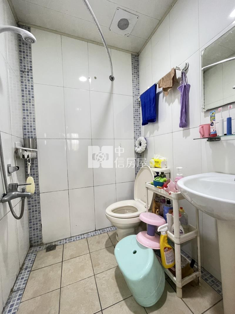 高鐵特區正興路透店房屋室內格局與周邊環境