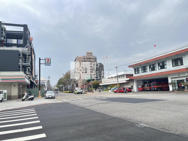 高鐵特區正興路透店房屋室內格局與周邊環境