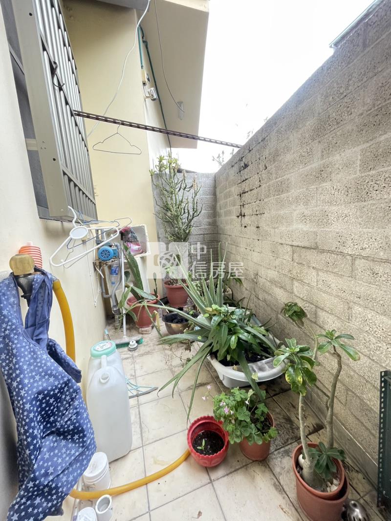 高鐵特區正興路透店房屋室內格局與周邊環境