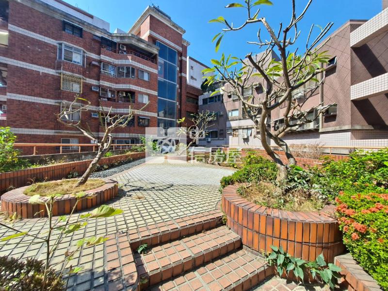 巨蛋捷運商圈翻新美宅房屋室內格局與周邊環境