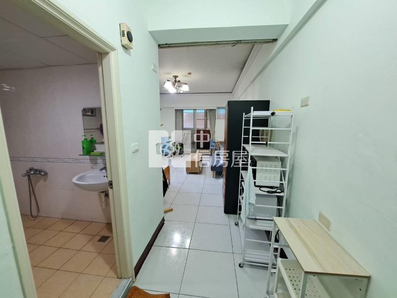 巨蛋捷運商圈翻新美宅房屋室內格局與周邊環境