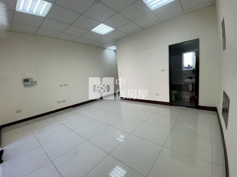 觀音工業區稀有金店面房屋室內格局與周邊環境