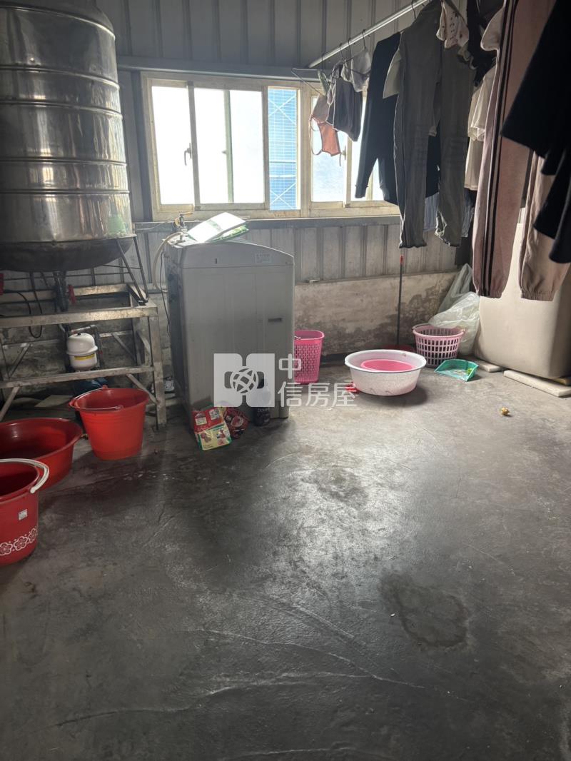 高鐵旁無保登透天店面房屋室內格局與周邊環境