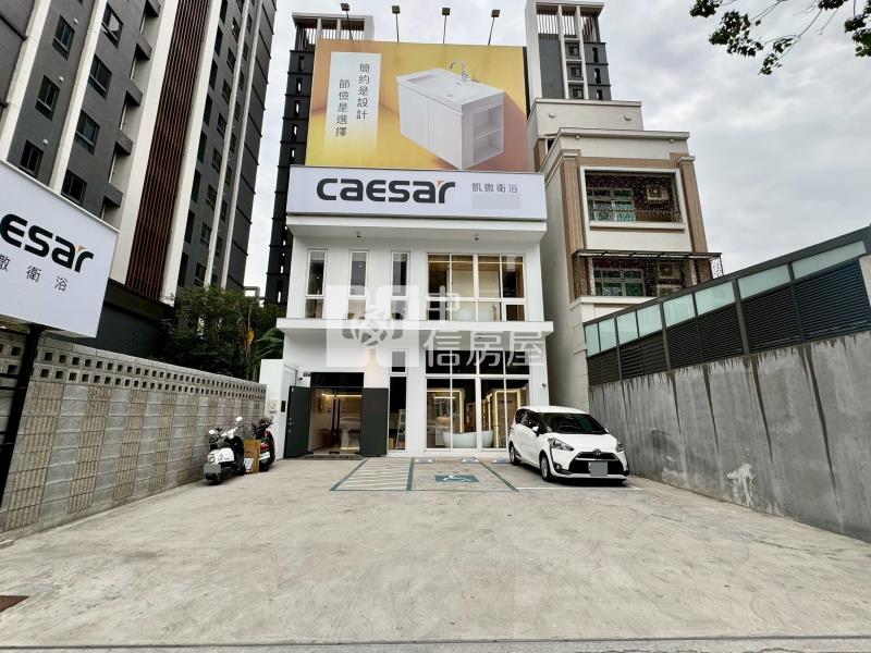 北屯機捷百坪獨棟收租黃金店面房屋室內格局與周邊環境