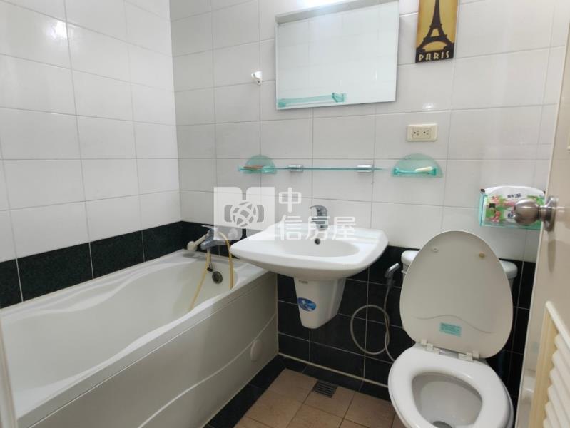 儷景富邑三改二房平車房屋室內格局與周邊環境