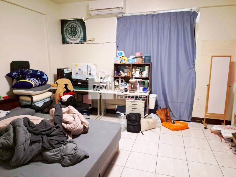 觀音高中透天（B213）房屋室內格局與周邊環境