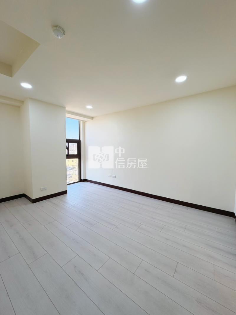 體育園區裝潢美三房房屋室內格局與周邊環境