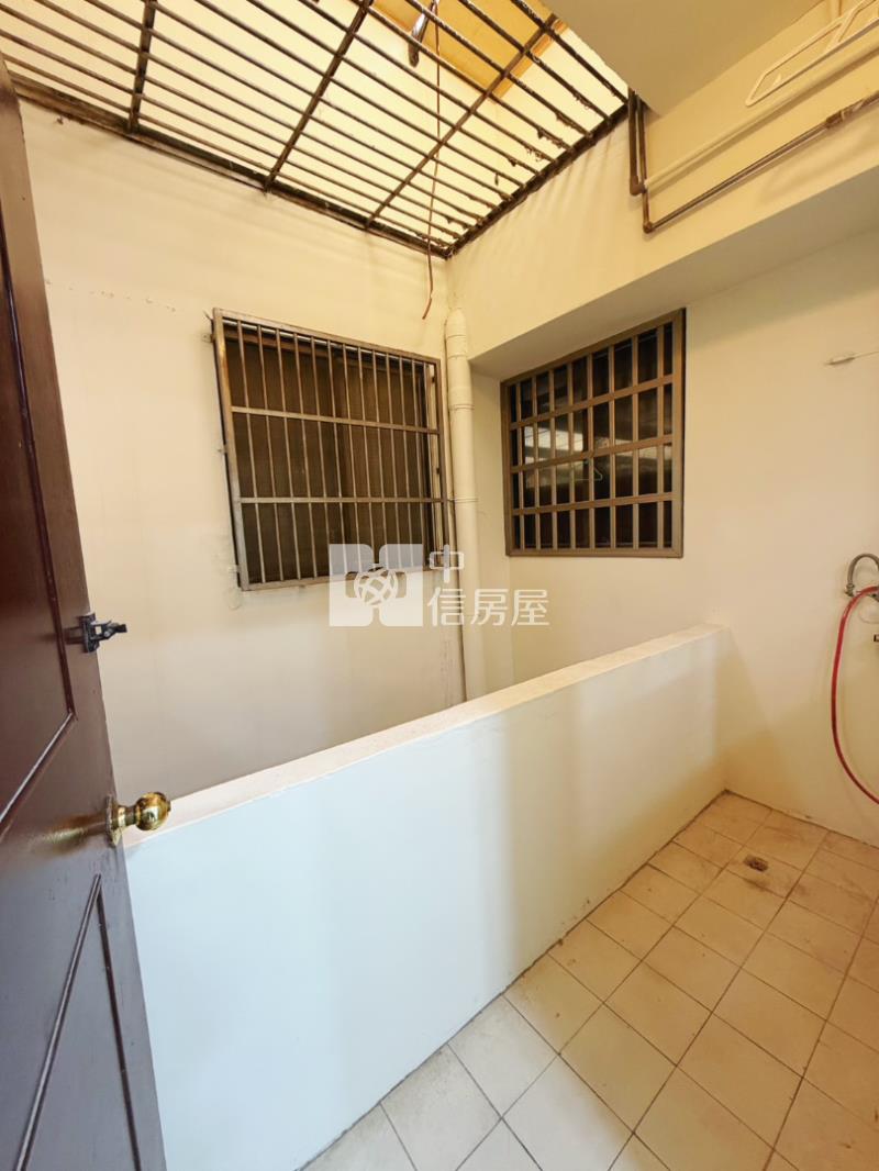 體育園區裝潢美三房房屋室內格局與周邊環境